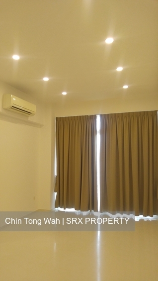 Vacanza @ East (D14), Condominium #333871451